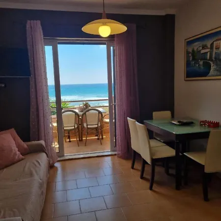 Corfu Menigos 5-8-a Апартаменты Глифада