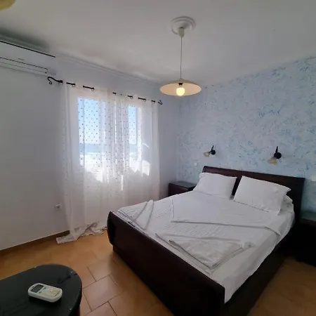 Corfu Menigos 5-8-a Апартаменты *