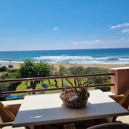 Corfu Menigos 5-8-a Апартаменты Глифада